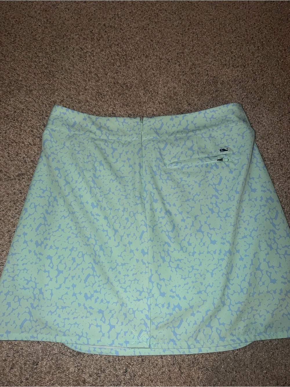 Vineyard Vines Golf Skort - Picture 3 of 5